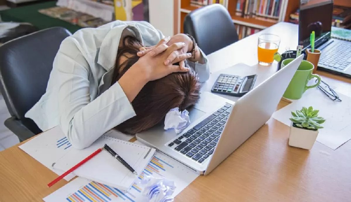 Il Messaggio Dell'oms: "Lavorare Più Di 55 Ore A Settimana Aumenta Il Rischio Di Morire" - Bigodino 692_x_1200_jpg