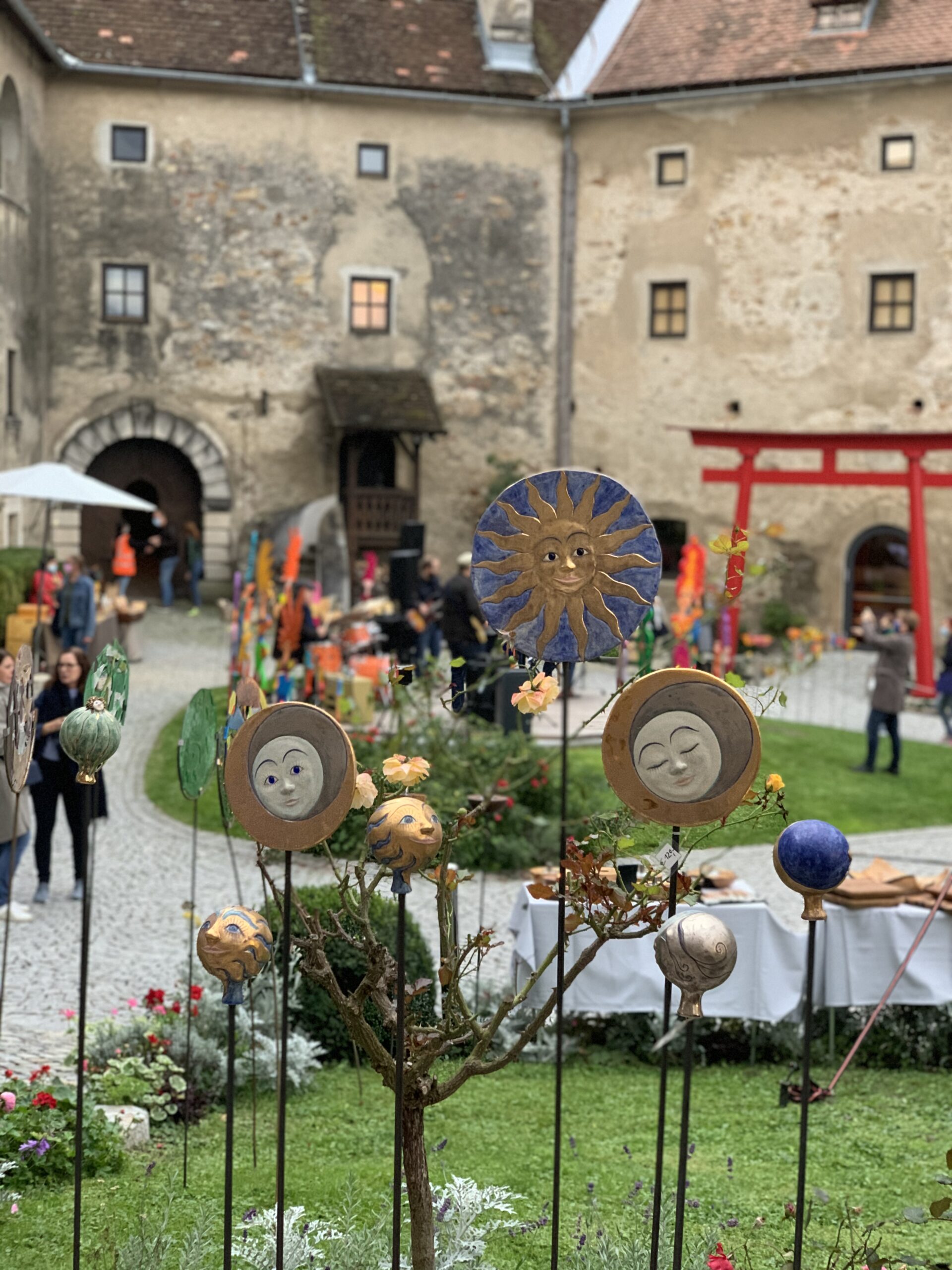 Kunst Design Und Handwerk Auch In Corona Zeiten Ein Erfolg Burg Rabenstein