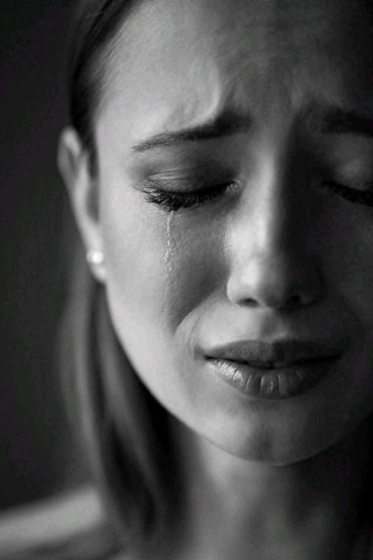 صوره واحده بتعيط