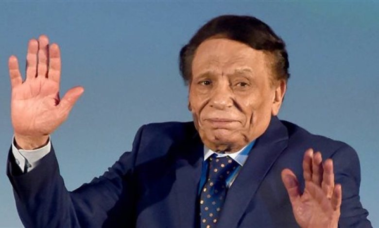 محطات في رحلة الزعيم عادل إمام في عيد ميلاده.. من مسرح الكلية إلى النجومية محطات في رحلة الزعيم عادل إمام في عيد ميلاده.. من مسرح الكلية إلى النجومية
