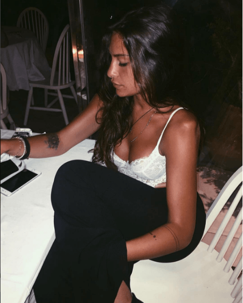 Ludovica Valli E Il Tatuaggio Dedicato A Fabio, L'ha Cancellato Definitivamente? 601_x_483_png