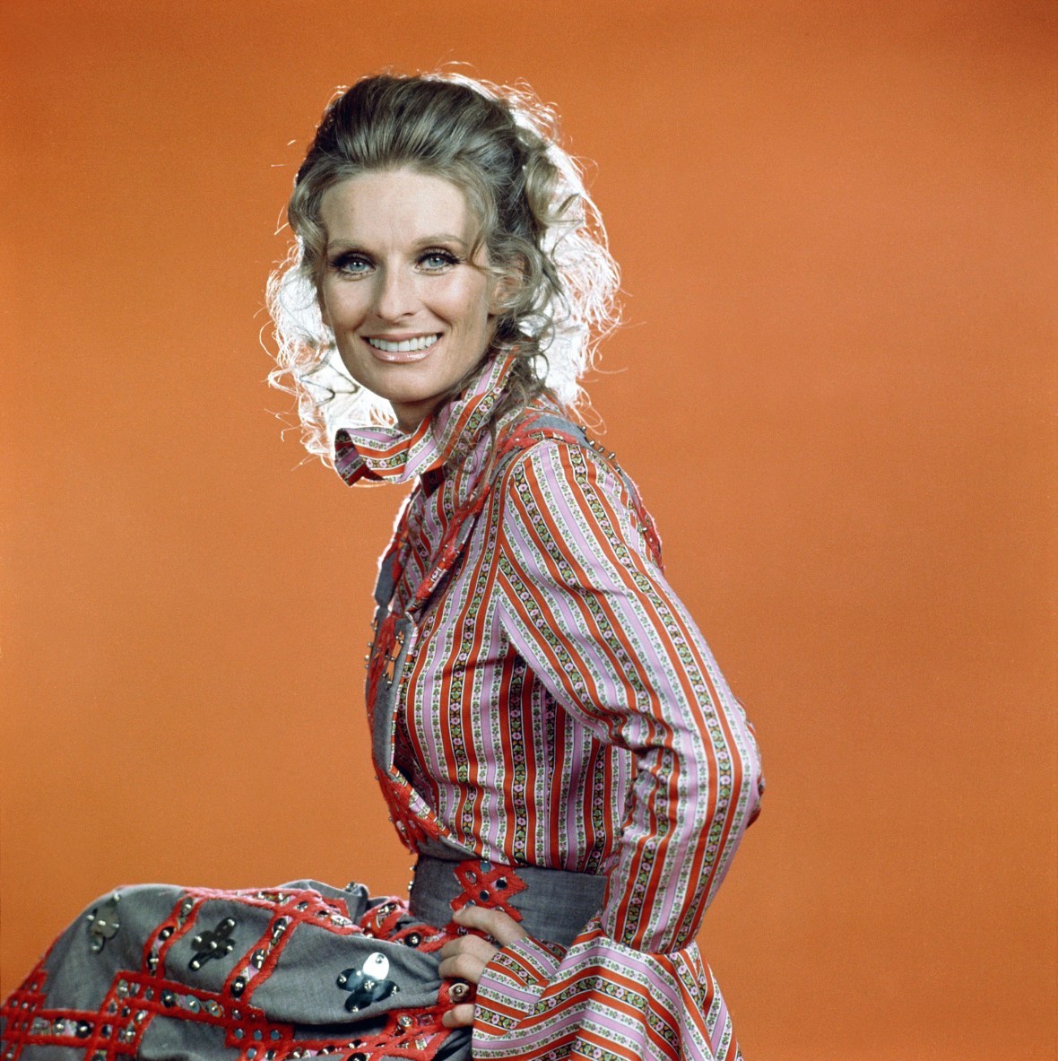 All 32+ Wallpapers show me a picture of cloris leachman Excellent