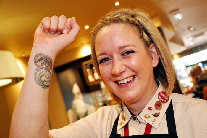 Costa Lover And Barista Turns Award-Winning Latte Into Tattoo Trophy 465_x_700_jpg
