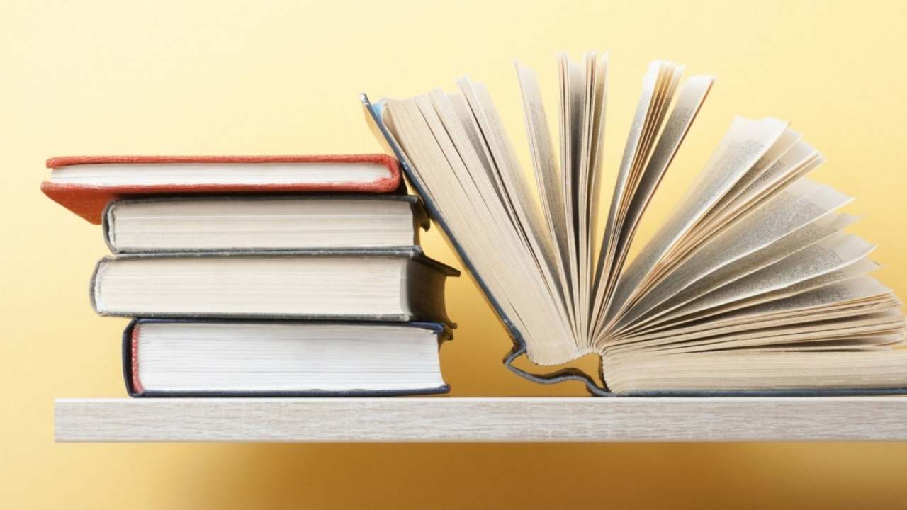 Lavorare Nell'editoria: Ecco 5 Professioni Richieste Con Un Ottimo Stipendio 720_x_1280_jpg