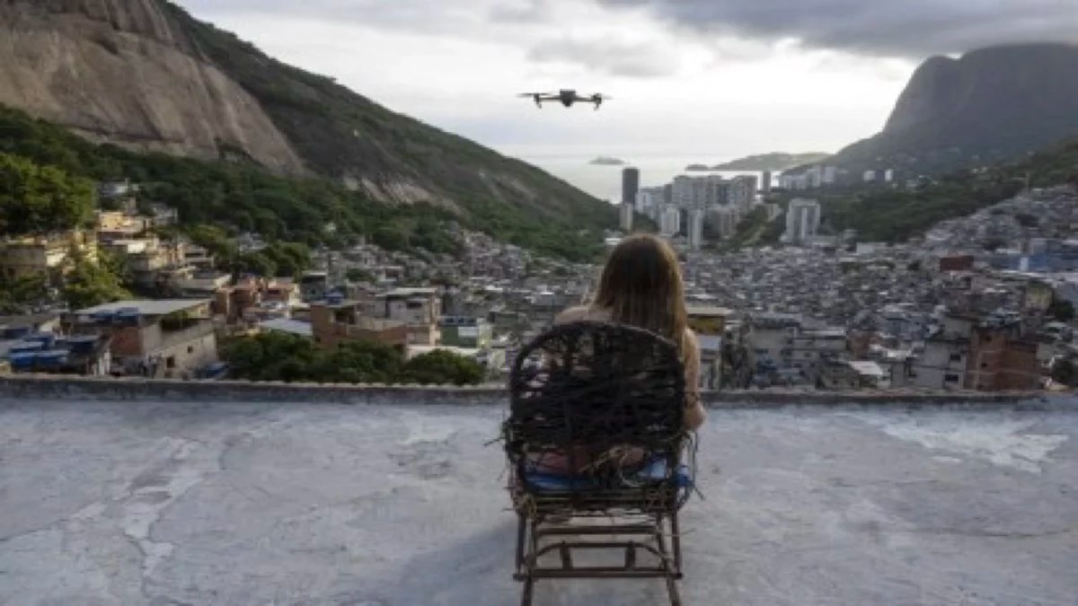 Governo Lula banca R$ 200 mil para curso de drones no Rio e levanta alerta sobre risco de uso pelo crime Governo Lula banca R$ 200 mil para curso de drones no Rio e levanta alerta sobre risco de uso pelo crime