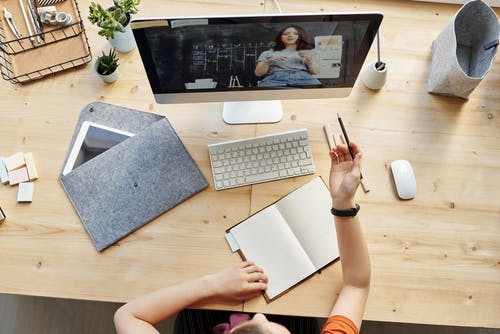 Come Trovare Lavoro Online: Consigli – Crearsi Un Lavoro 334_x_500_jpg