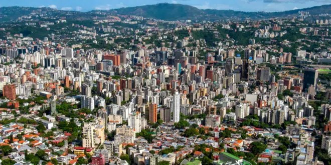Correction crypto (et effondrement pour les mèmes) après l'annonce d'explosions à Caracas Correction crypto (et effondrement pour les mèmes) après l'annonce d'explosions à Caracas