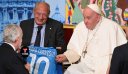 De Laurentiis al Vaticano: dona maglia del Napoli a Papa Francesco