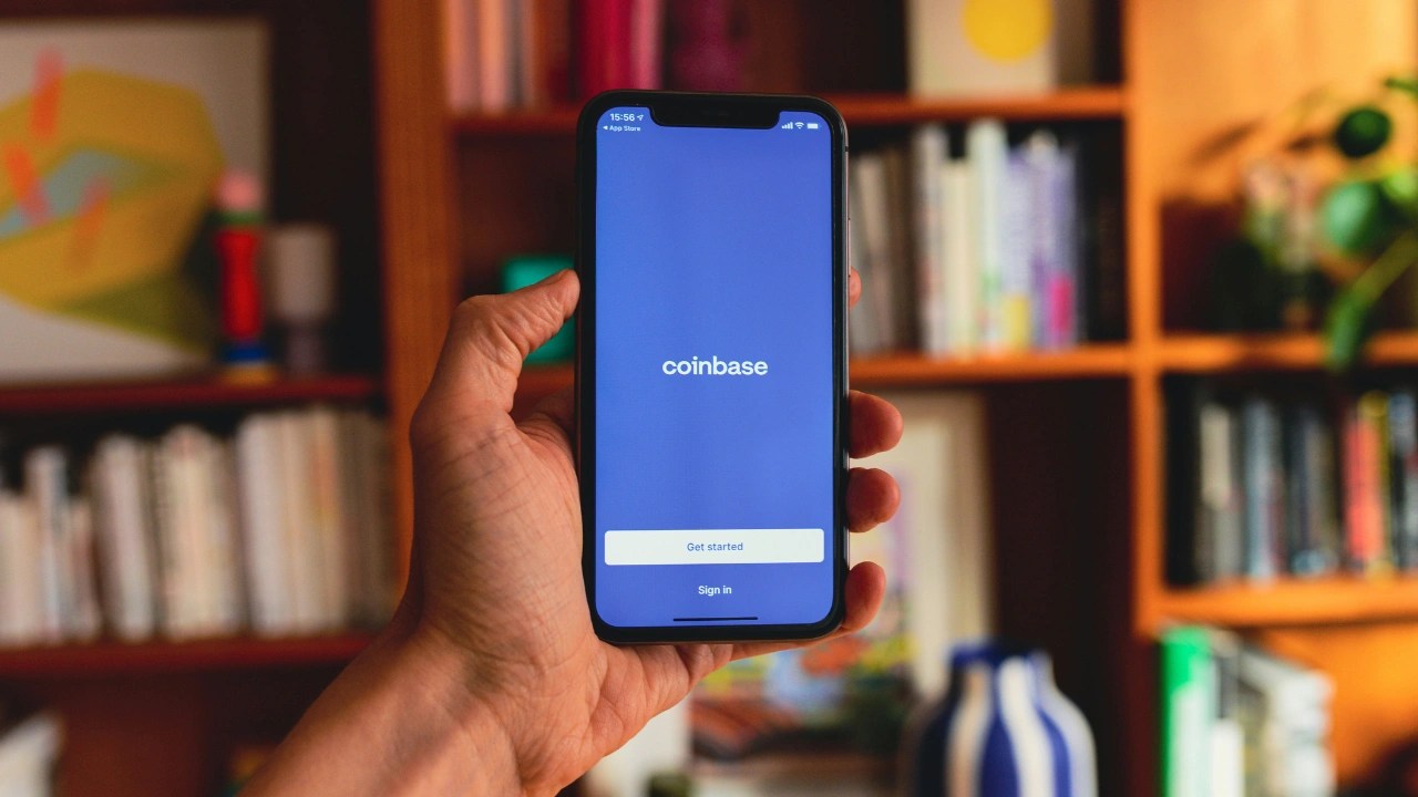 Coinbase enables USDF stablecoin for backend operational testing phase