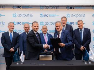 شركة اكسبيريا للأنظمة الطبية توقع اتفاقية مع مؤسسة التمويل الدولية (IFC) لإنشاء أول منشأة لتصنيع المستحضرات الصيدلانية الإشعاعية في الشرق الأوسط