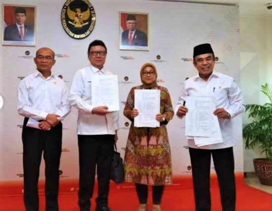 Hari Libur Nasional & Cuti Bersama Thn 2021 − depoedu.com