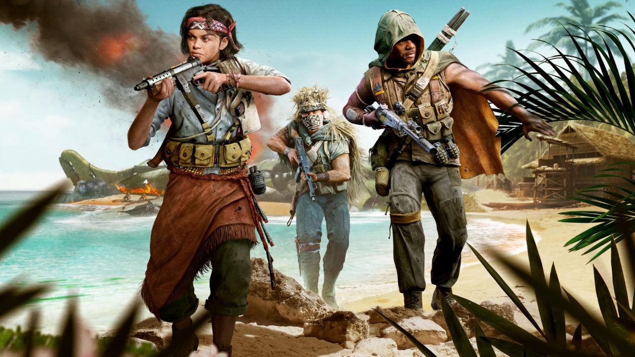 Warzone Attack on Titan Armored Titan bundle contents, release date