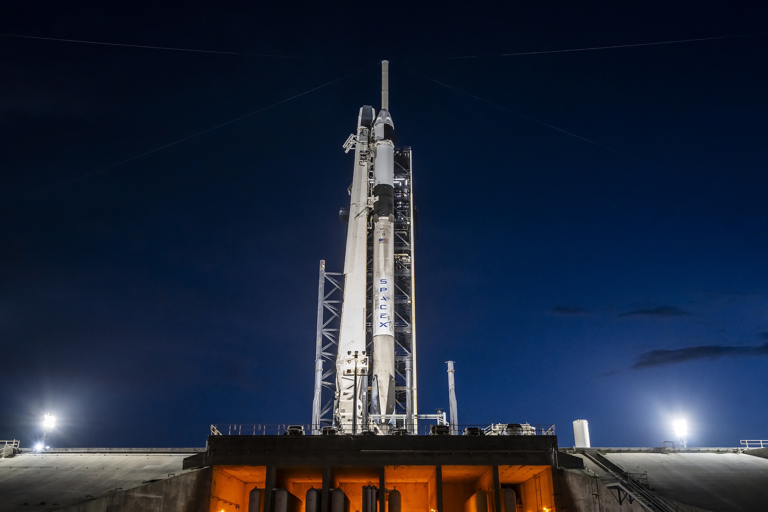 SpaceX just called off Wednesday’s crewed launch to the ISS