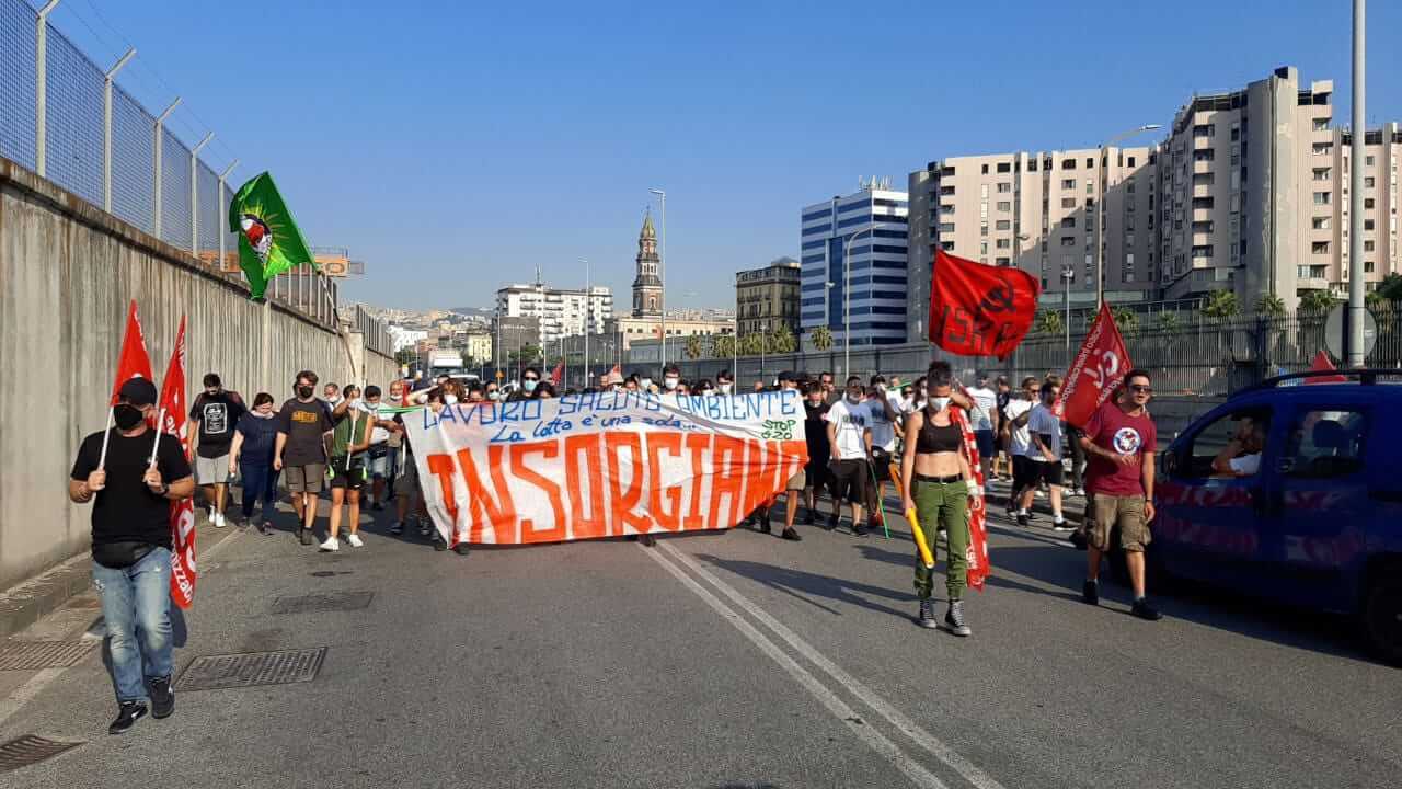 Disoccupati E Centri Sociali Protestano Al Porto Di Napoli Contro Il G20 Ambiente - Dire.it 720_x_1280_jpg