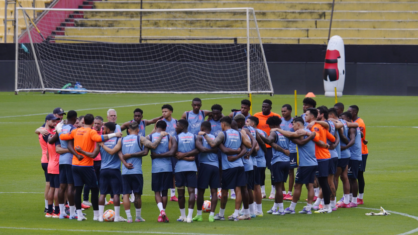 La ‘TRI’ entrenó en el Monumental 