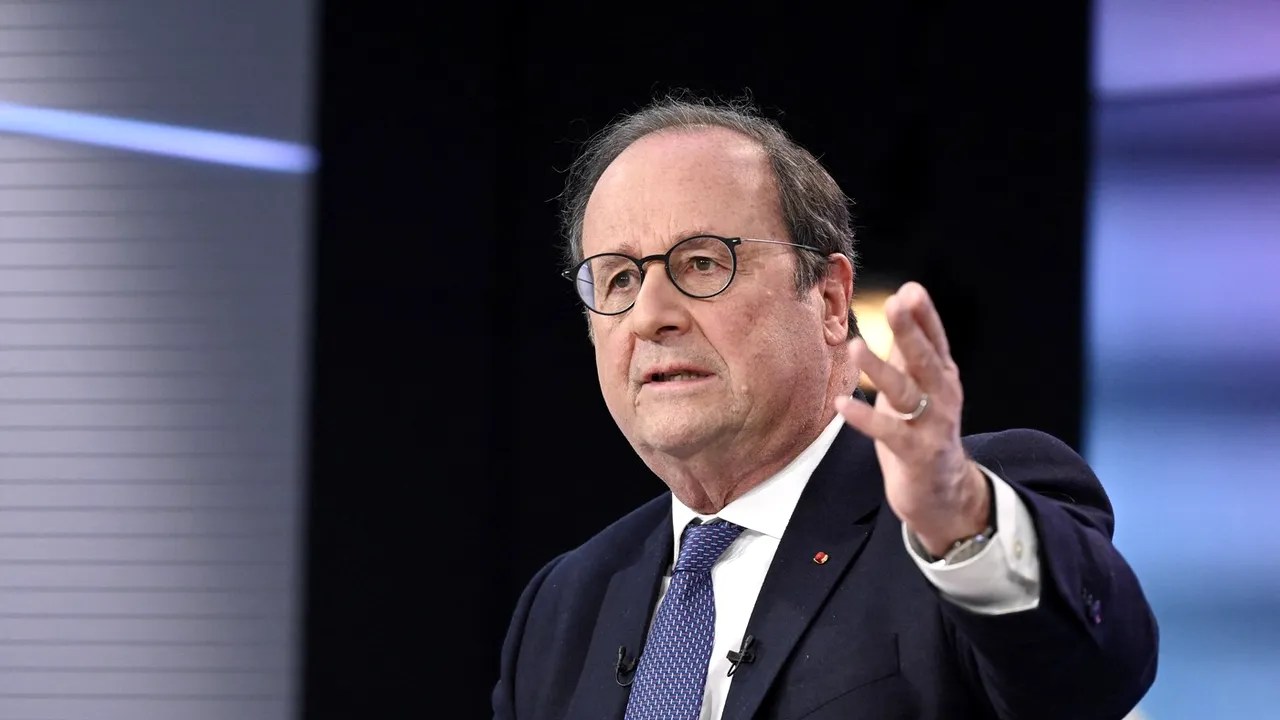 François Hollande, cel mai nepopular președinte francez, vrea să candideze din nou pentru fotoliul de la Élysée. Cu ce atuuri se laudă François Hollande, cel mai nepopular președinte francez, vrea să candideze din nou pentru fotoliul de la Élysée. Cu ce atuuri se laudă