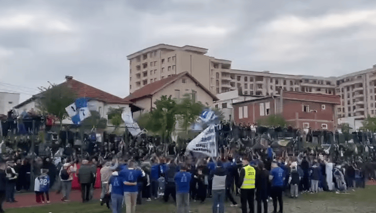 Festa e madhe e Dritës pasi e mbrojti titullin kampion në Superligë Festa e madhe e Dritës pasi e mbrojti titullin kampion në Superligë
