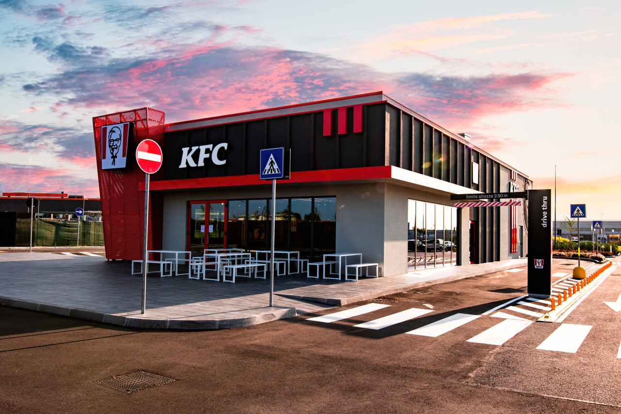 Kfc Taglia Il Traguardo Dei 50 Ristoranti In Italia | Gdoweek 853_x_1280_jpg