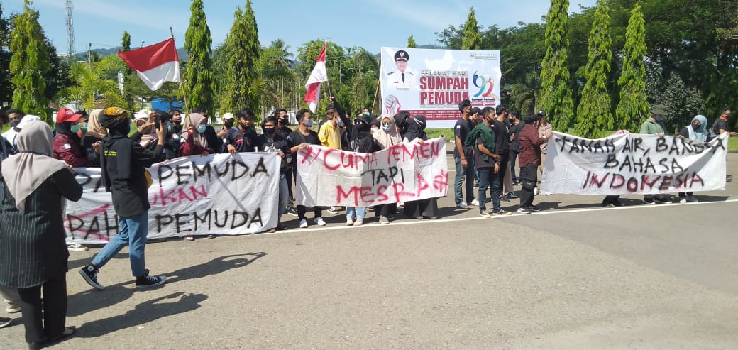 Peringati Sumpah Pemuda, Mahasiswa Dharmasraya: Bukan Sampah Pemuda -  hantaran