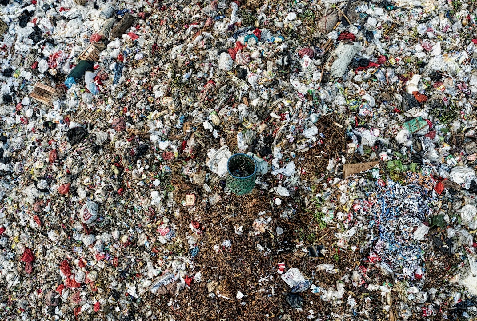 “Küresel Plastik Anlaşması” Hemen ve Şimdi! “Küresel Plastik Anlaşması” Hemen ve Şimdi!