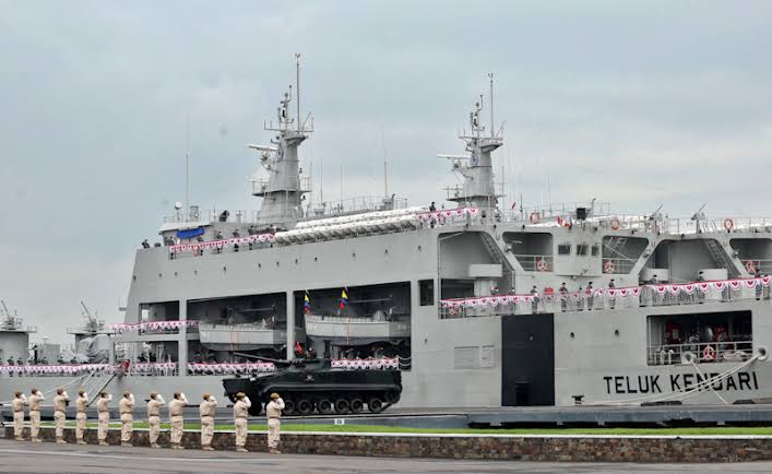 Teluk Kendari Diabadikan Jadi Nama Kapal Perang TNI-AL – IndoSultra.com