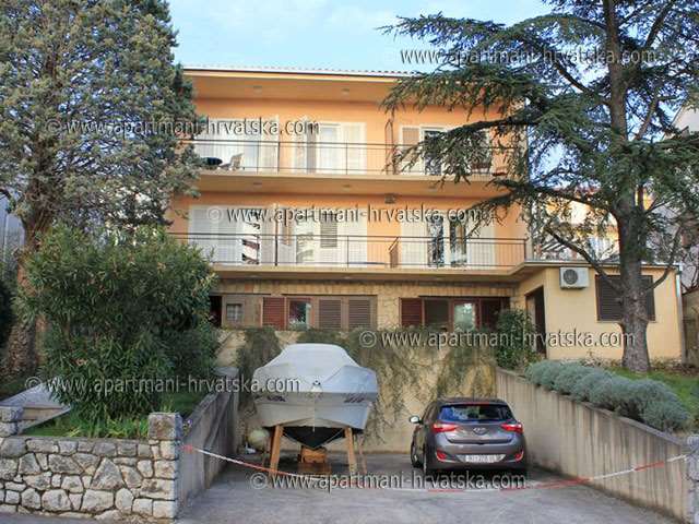 Lovric Zorka Holiday Rentals In Crikvenica Croatia