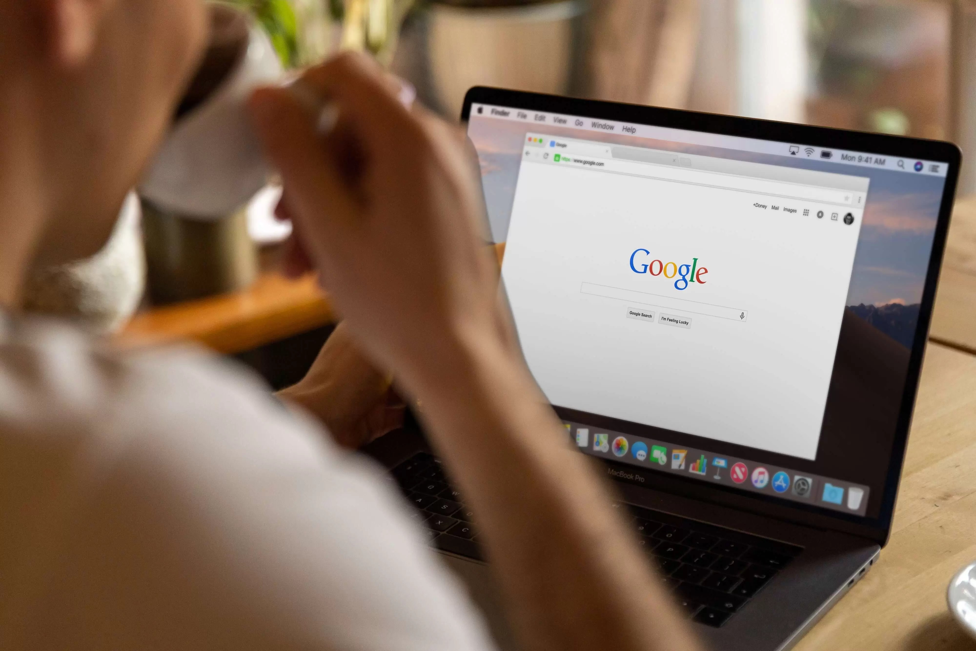 Jelajahi Dunia Digital: Pengertian dan Manfaat Browsing