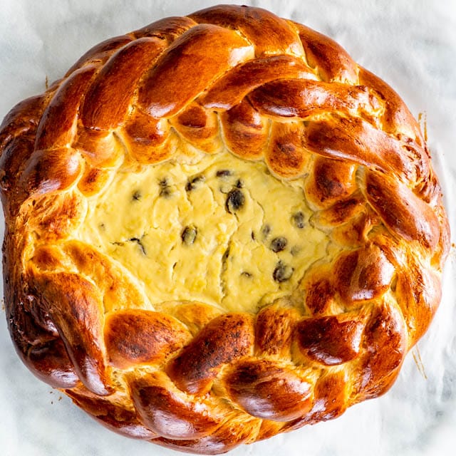 Collection 32+ Images sweet leavened bread prepared for easter in romania Sharp