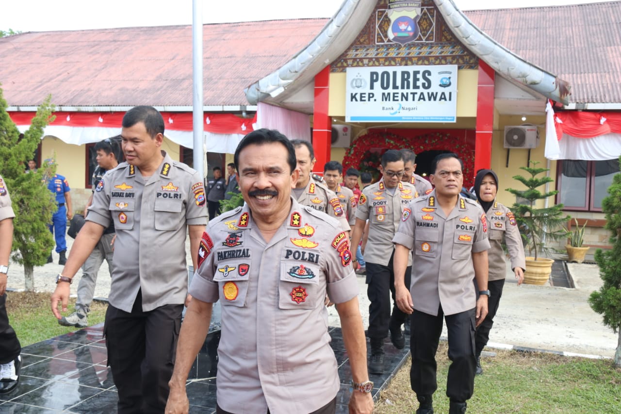 Kapolda Sumbar Janji Tambah Personil di Polres Mentawai