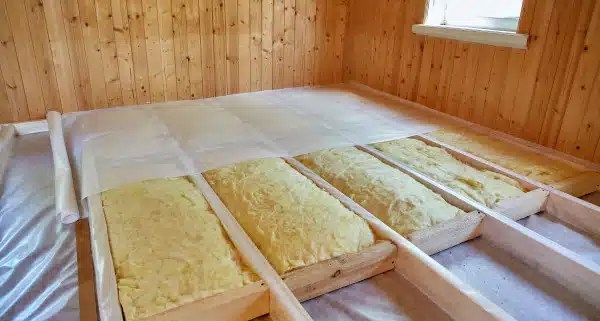 Isolation entre solives : quelles étapes ?