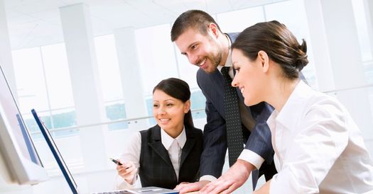 Oria - Dall'e-Learning Alla Borsa: Cesynt Advanced Solutions È La Prima Pmi Innovativa Italiana Che Accede Alla Borsa Di Parigi 274_x_525_jpg