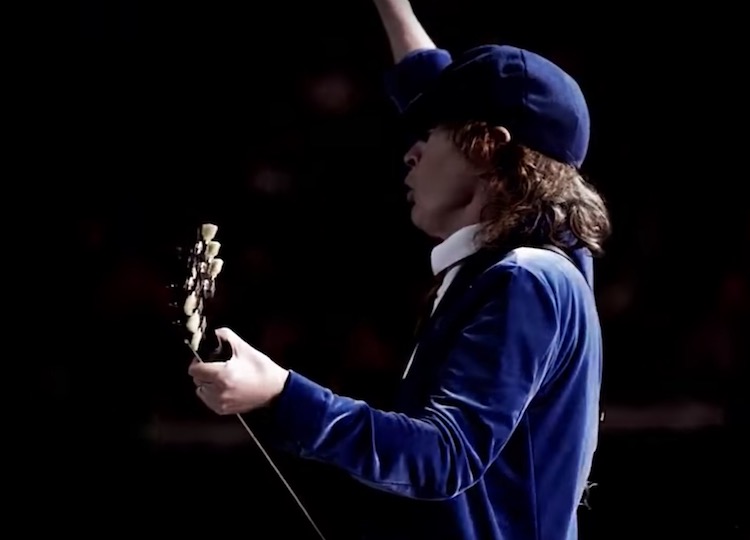 Angus Young Estatura Altura Cuanto Mide Edad Biografia Wiki Hijos