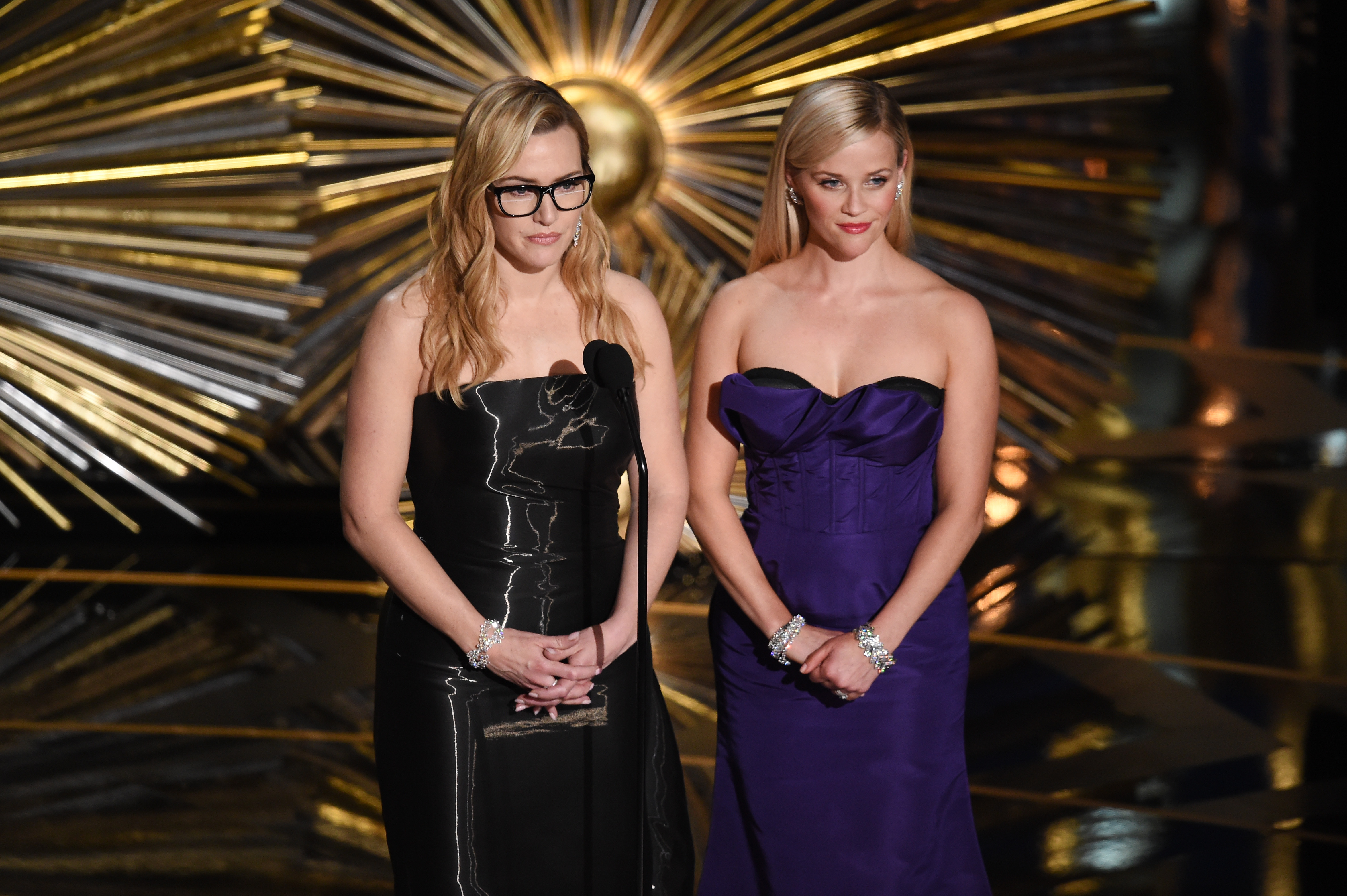Reese Witherspoon accuses the fans, not themselves, for Kate Winslet 'stupidity'