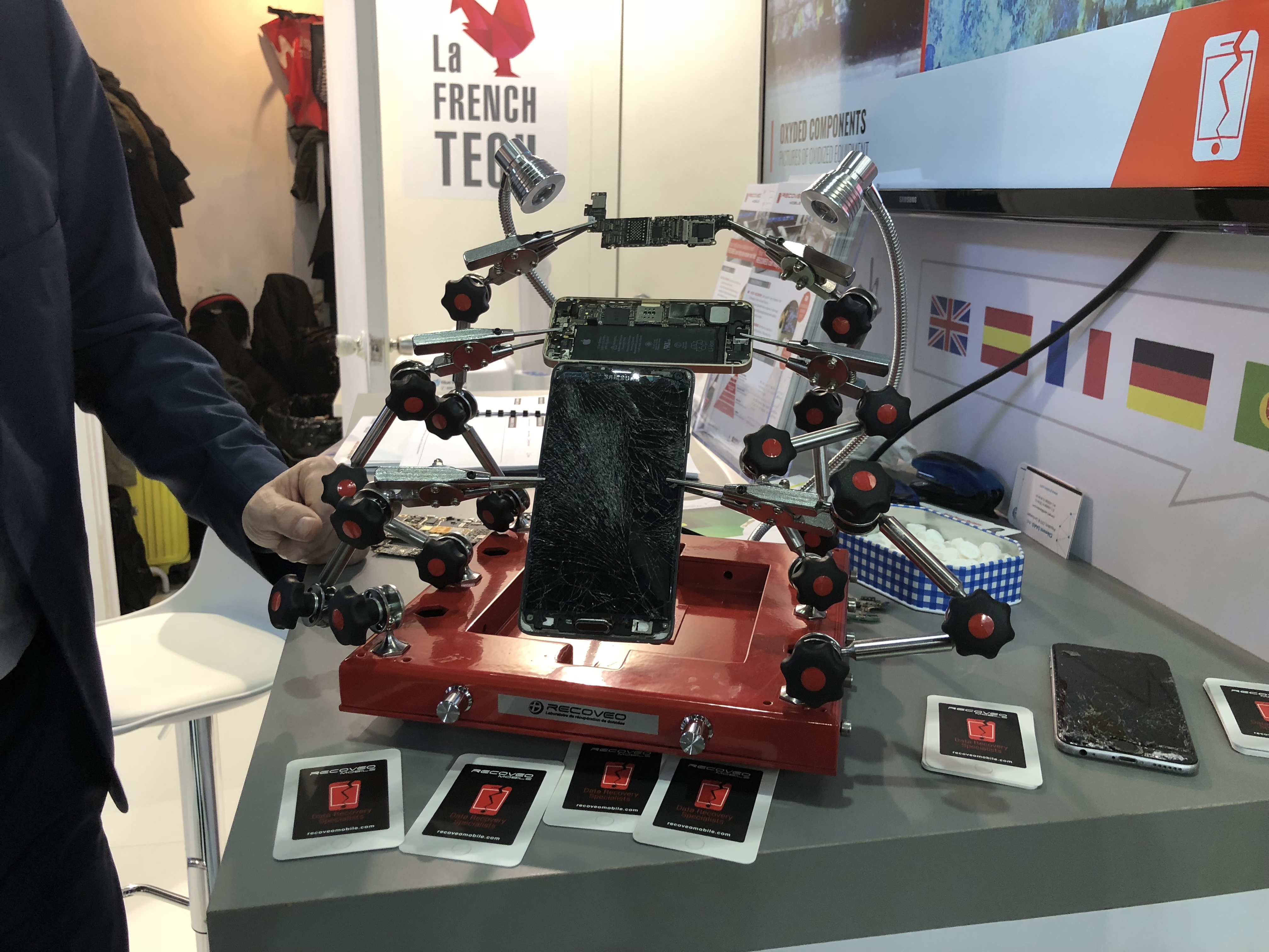 Smartphone cassé ou noyé ? La startup Recoveo récupère vos données