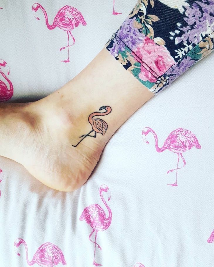 30+ Geweldige Flamingo Tattoos (En De Betekenis) - One Hand In My Pocket 913_x_730_jpg