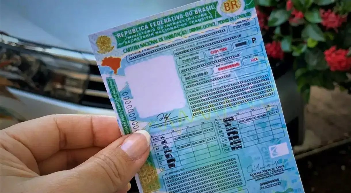 Entenda por que o Senado pode mandar incluir o tipo sanguíneo na carteira de motorista