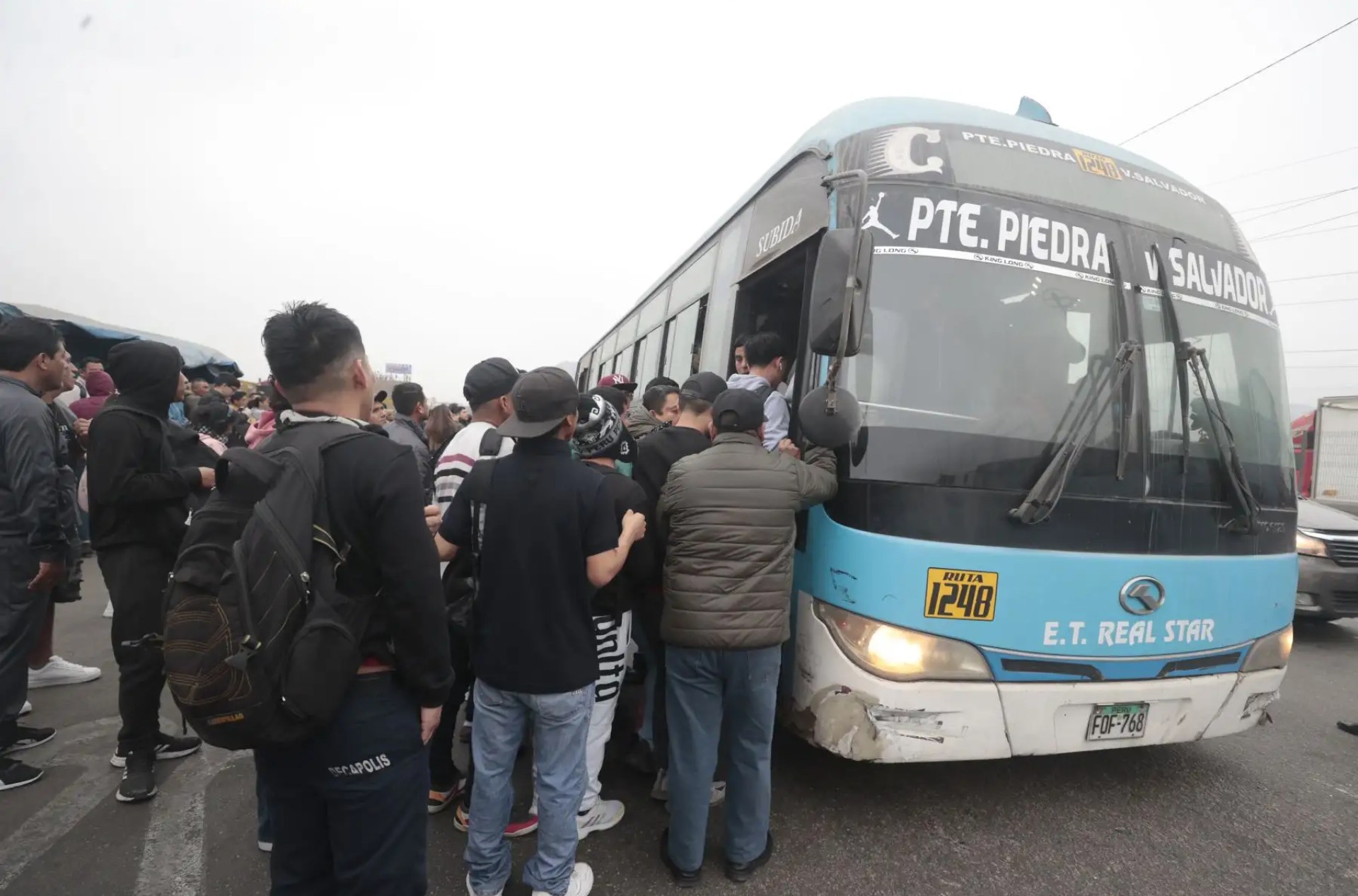 Presidencia del Consejo de Ministros (PCM) cita a transportistas para mesa de trabajo el jueves 9 Presidencia del Consejo de Ministros (PCM) cita a transportistas para mesa de trabajo el jueves 9