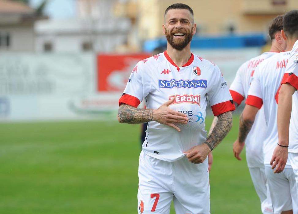 Vibonese-Bari (0-1), Antenucci Si Prende I Tre Punti Grazie A Un Regalo Di Pasqua Di Laaribi - Pugliain.net 700_x_973_jpg