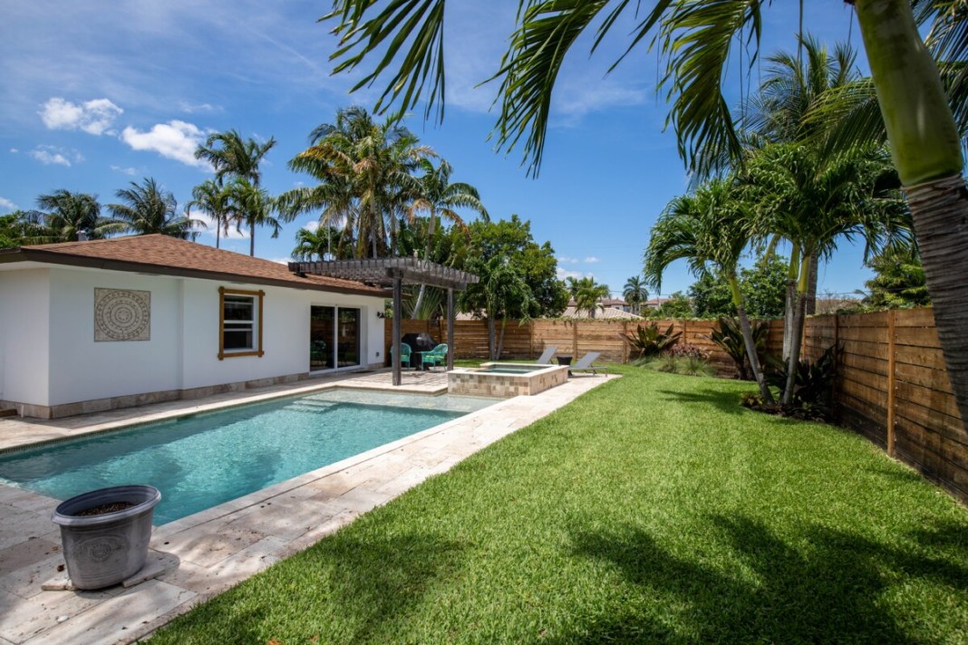 ¿Una piscina aumenta el valor de la casa?
