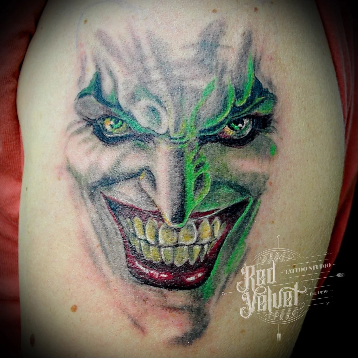 Red Velvet Tattoo Studio - Kaiserslautern, Germany 1243_x_1243_webp