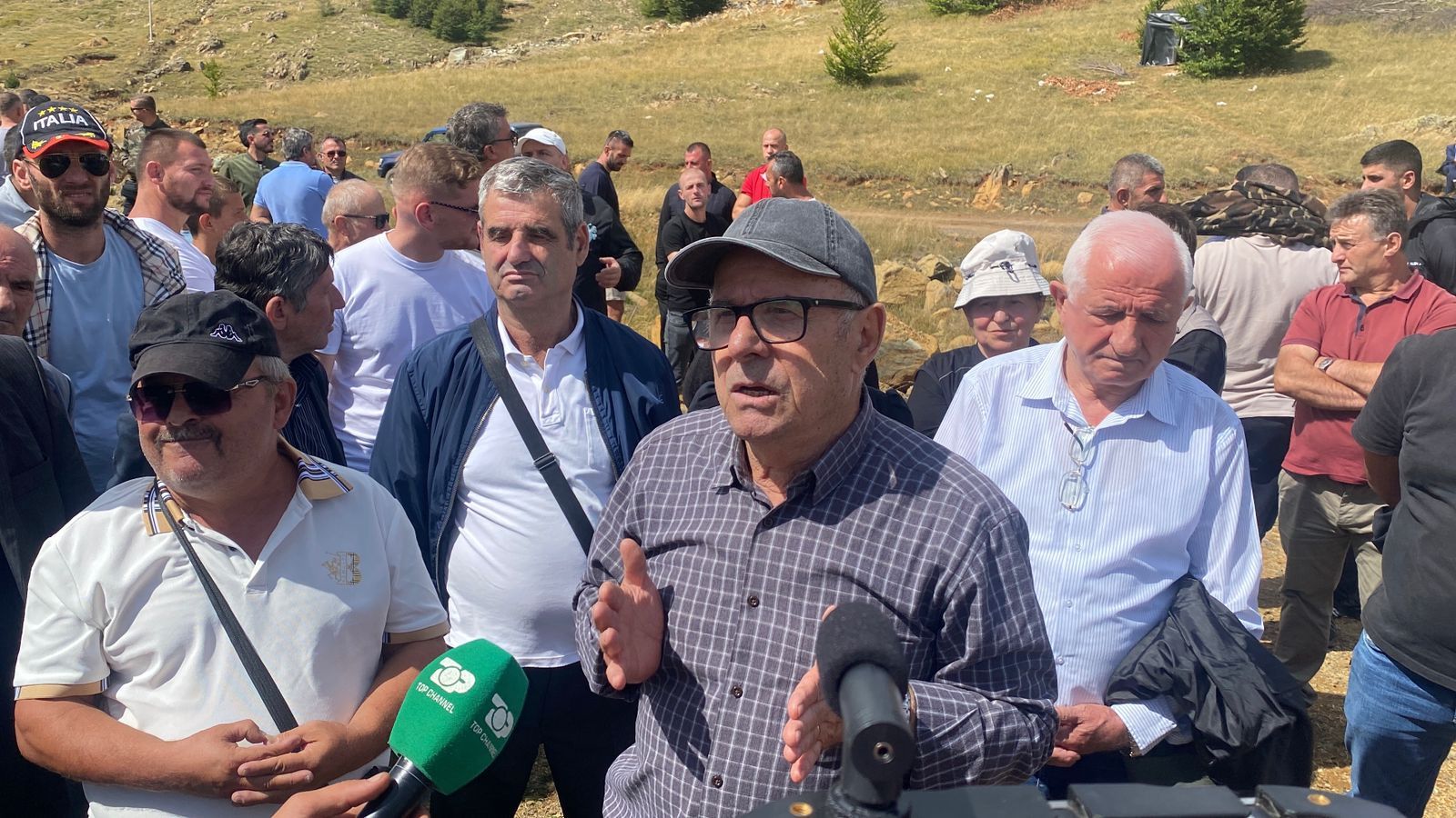 ‘Uji është jeta’: Banorët e Martaneshit vazhdojnë prej 1 dekade betejën me HEC-in