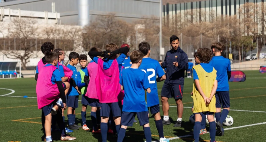 El club Barcelona desembarca en Cipolletti con el método La Masía