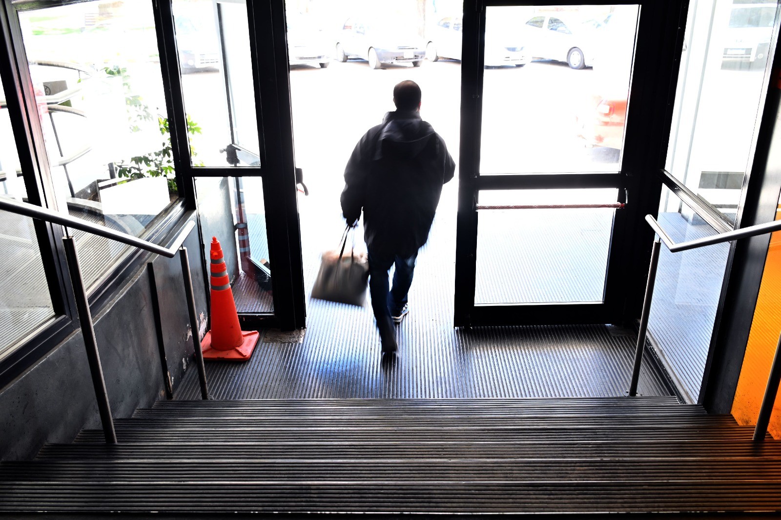 Río Negro fijó la pauta salarial: cuáles son los mínimos, la suba adicional a la Policía y la realidad docente