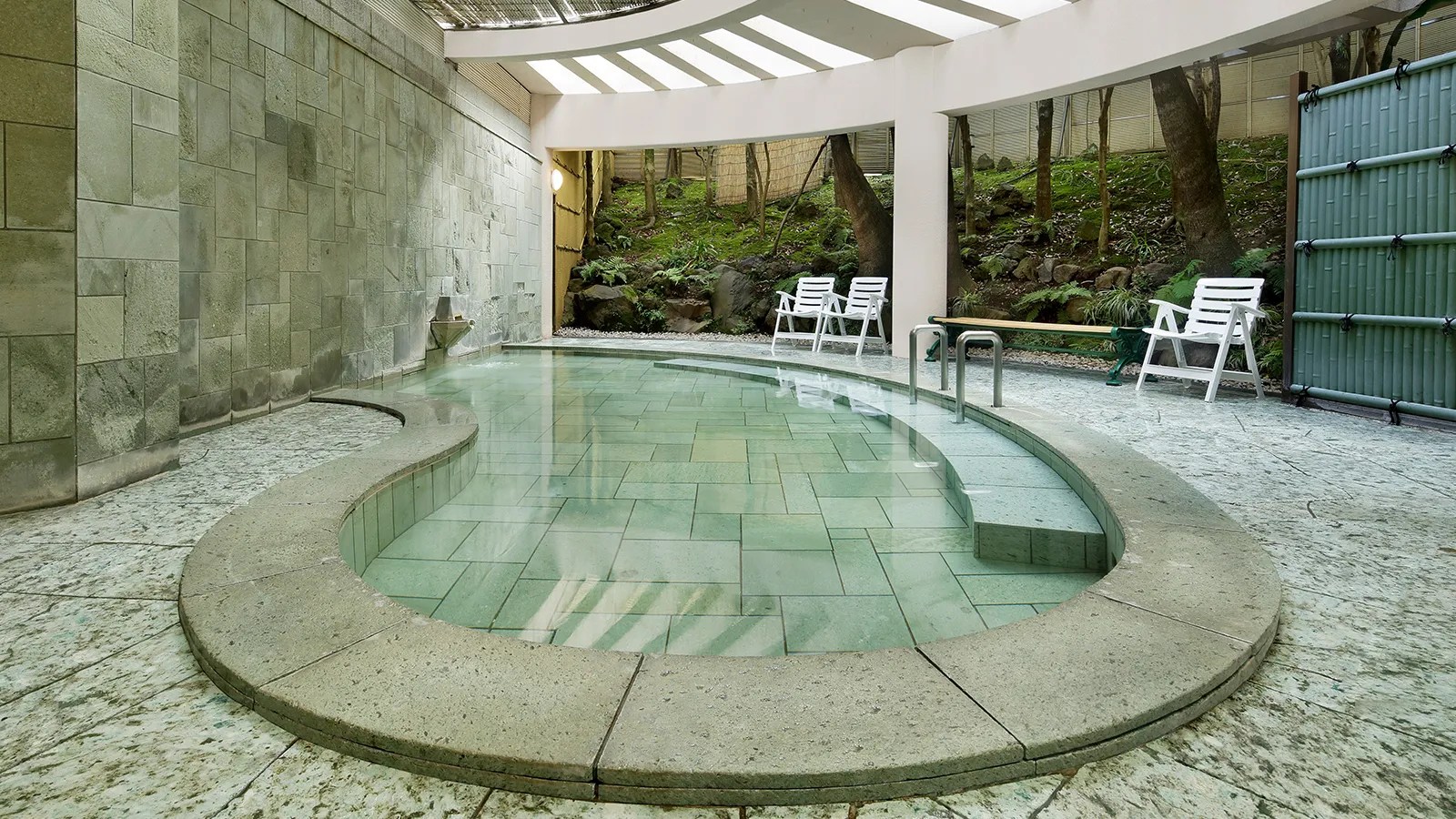 サウナ＆スパ｜施設のご案内｜エクシブ伊豆｜ホテル｜リゾートトラストグループ サービスサイト