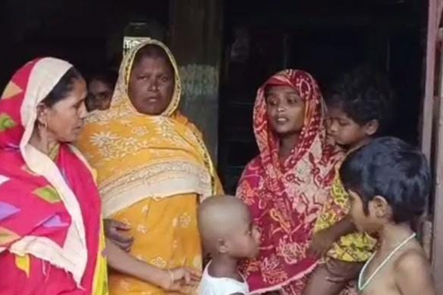 বেঙ্গালুরুতে মালদহের শ্রমিকের রহস্যমৃত্যু! সেপটিক ট্যাঙ্কে উদ্ধার দেহ, পরিবারের পাশে বিধায়ক