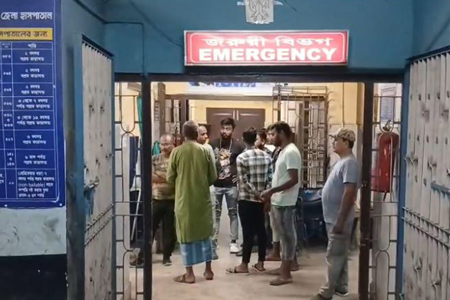 পুজোর প্রসাদে বিষক্রিয়া! কয়েক ঘণ্টায় অসুস্থ ৪০ গ্রামবাসী, নামখানায় আতঙ্ক