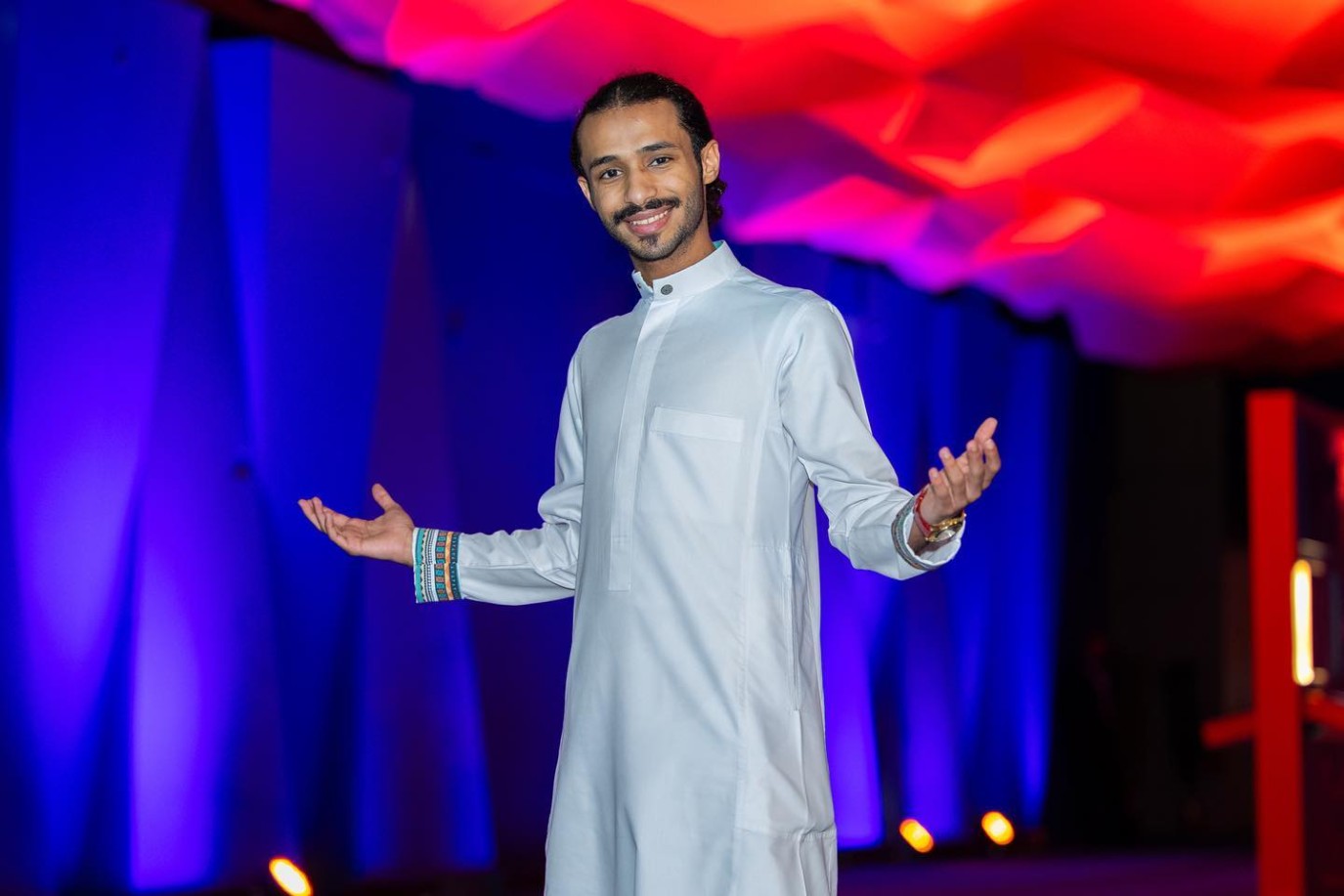 فيديو.. عزام النمري عن مهرجان أفلام السعودية : “سعيد كوني جزءًا من هذه النسخة”