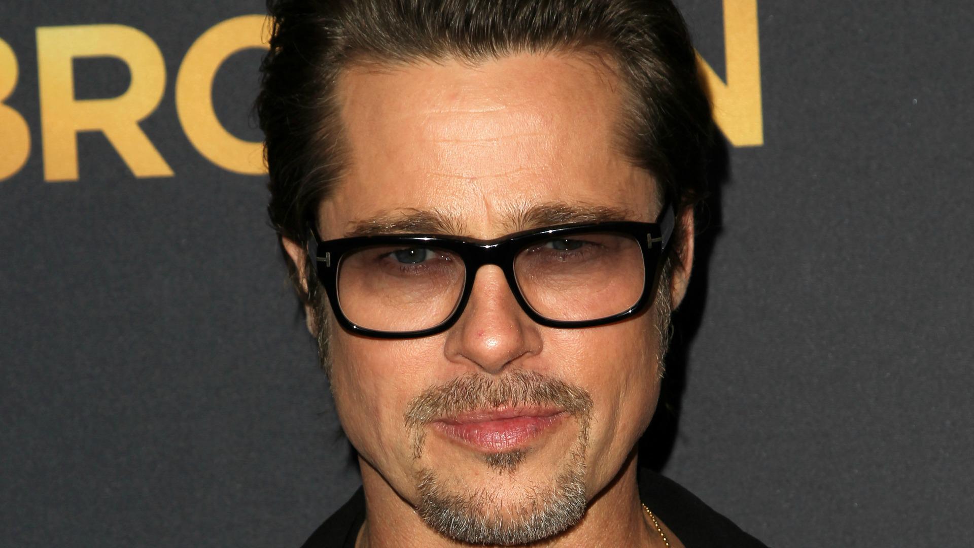 Brad pit glasses