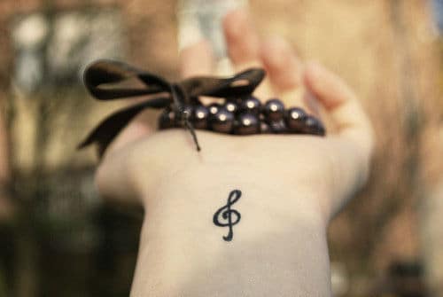 77 Small And Chic Tattoo Design Ideas 335_x_500_jpg