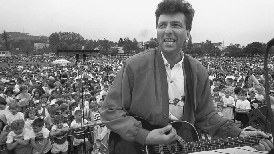 Kunstlerpseudonyme Wie Musikerinnen Und Schriftsteller Zu Ihren Namen Kamen Radio Srf 1 Srf